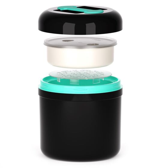 PROFESSIONAL ICE CUBE AND FOOD CONTAINER MADE OF PLASTIC