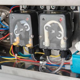 Geschirrspülmaschine Aqua A3 inkl. Klarspülmitteldosier-,Reinigerdosier- und Ablaufpumpe, 230/400V, 3,9/4,9 kW