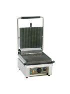 ROLLER GRILL contact grill, 3 kW, dimensions 430 x 385 x 220 mm (WxDxH)
