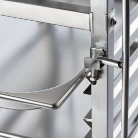 Tablettwagen aus Edelstahl, passend für 14 x GN 1/1, 380 x 550 x 1735 mm (BxTxH)