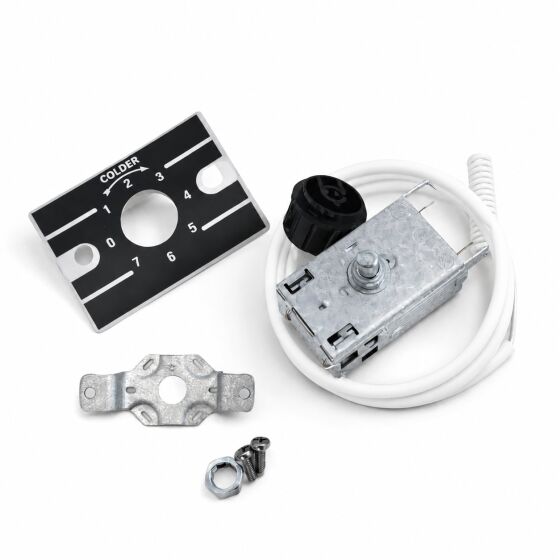 Wet cooler thermostat